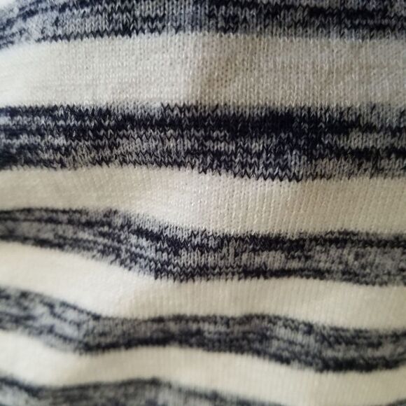 NEW Market & Spruce Knit Striped Skirt, Gray and White - Picture 4 of 4